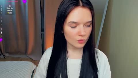 Brook and Del online show from November 25, 2025, 5:13 pm