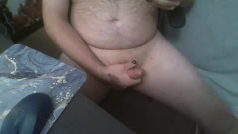 Snapshot of love2stroke2023 chatting on July 17, 2026, 6:20 am Love2stroke online show from July 17, 2026, 6:20 am