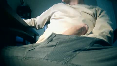 love69now online show from November 10, 2025, 5:01 pm