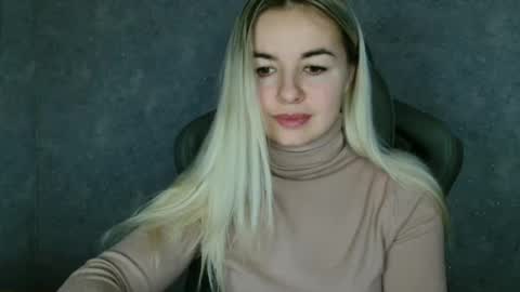 Megane online show from February 13, 2025, 7:56 am