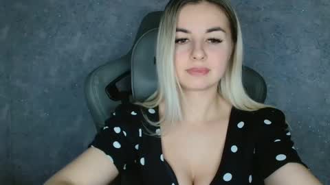 Megane online show from March 2, 2025, 8:07 pm