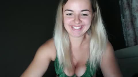 Megane online show from October 25, 2025, 11:40 am