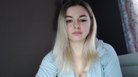 Megane online show from February 3, 2026, 9:03 am