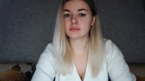 Megane online show from February 4, 2026, 8:42 am