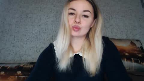 Megane online show from February 5, 2026, 11:37 am