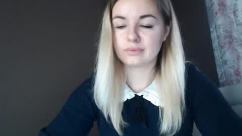 Megane online show from March 3, 2026, 9:26 am