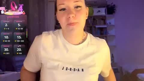 Megan online show from September 22, 2025, 5:26 pm