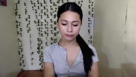 love_jessi online show from December 22, 2025, 8:33 am