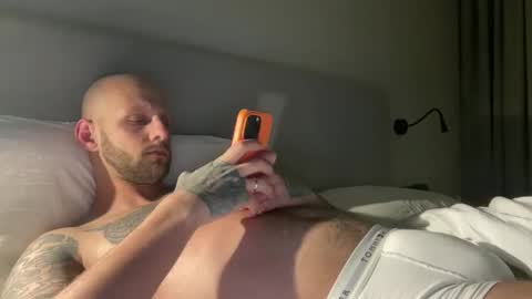 love_kinky_fetishes online show from April 6, 2026, 8:21 pm