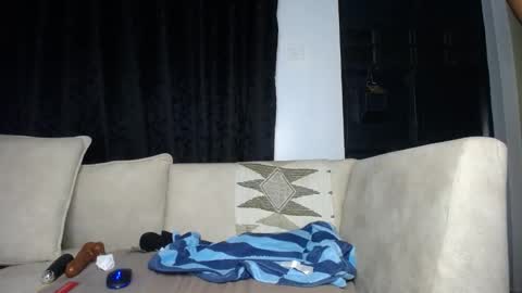 Niah online show from October 10, 2025, 12:42 am