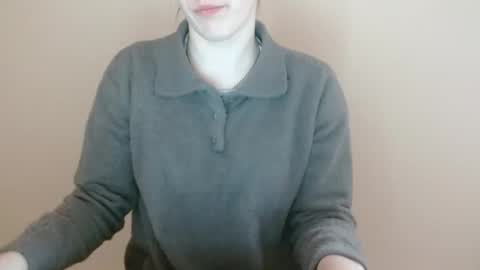 Vivian online show from April 20, 2026, 11:02 am