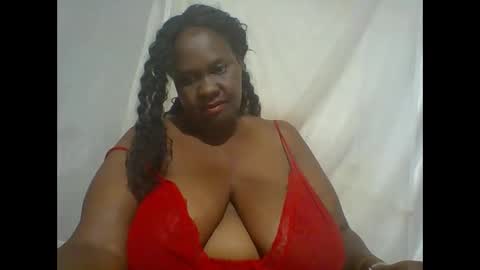 Snapshot of lovebigmelon chatting on March 23, 2026, 2:32 pm Lynn online show from March 23, 2026, 2:32 pm