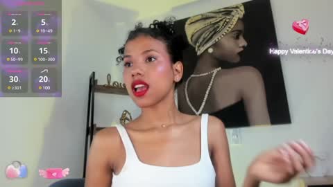 Snapshot of lovecurls_ chatting on December 15, 2024, 3:13 am Luna online show from December 15, 2024, 3:13 am