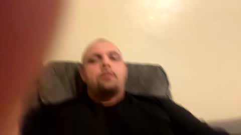 lovecurve_ online show from November 28, 2025, 2:42 pm