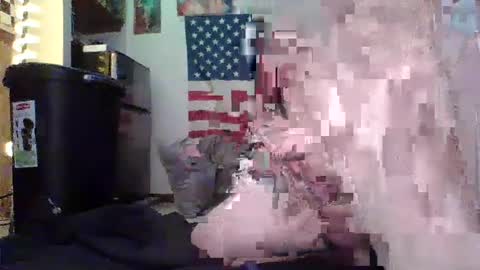 Snapshot of loveerrboyy9 chatting on February 15, 2025, 5:30 am loveerrboyy9 online show from February 15, 2025, 5:30 am