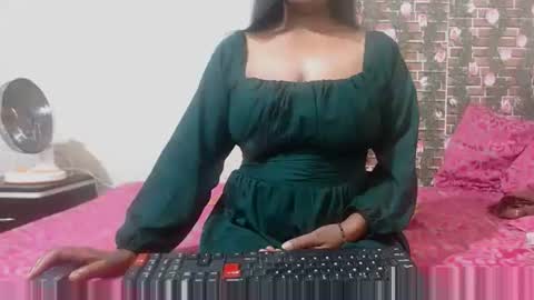 Divya online show from March 4, 2025, 8:35 am