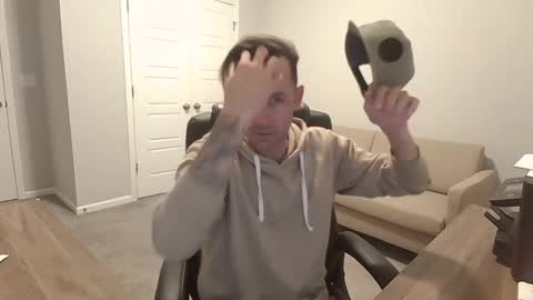 Snapshot of lovehatelovers chatting on September 19, 2025, 8:16 am lovehatlovers online show from September 19, 2025, 8:16 am