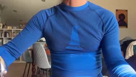 Loveisperfect online show from March 22, 2026, 9:45 am