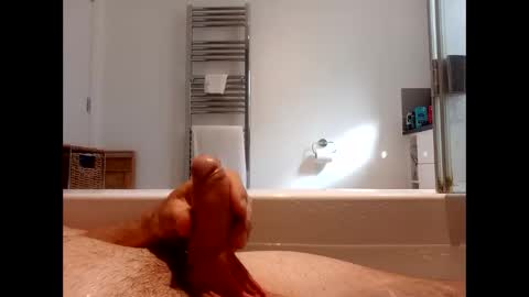 loveit448691 online show from May 21, 2026, 3:52 pm