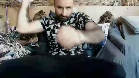 loveivat80 online show from May 8, 2026, 7:57 am