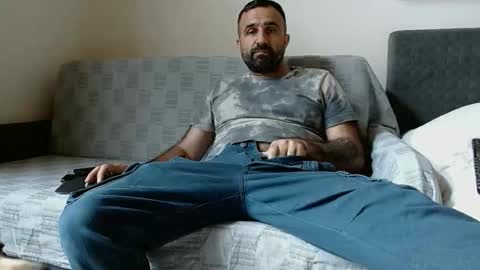 loveivat80 online show from May 9, 2026, 11:26 am
