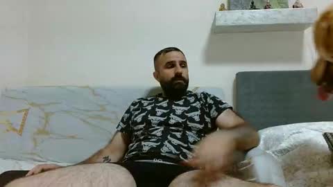 loveivat80 online show from May 24, 2026, 6:24 pm