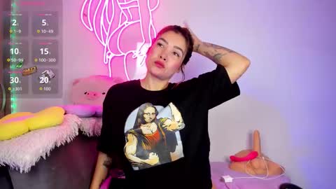    online show from November 28, 2025, 9:56 am