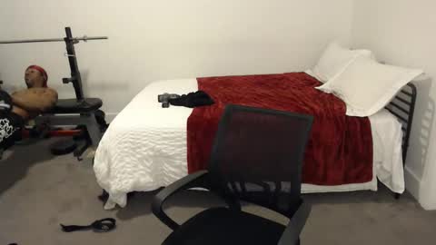 Snapshot of loveleexd21 chatting on December 15, 2024, 1:35 am loveleexd21 online show from December 15, 2024, 1:35 am