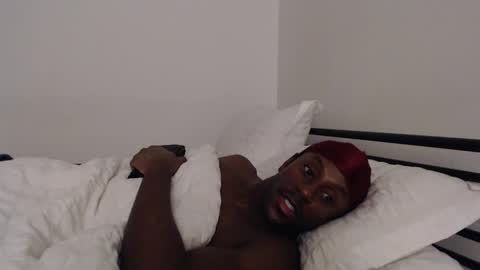 Snapshot of loveleexd21 chatting on December 15, 2024, 12:06 pm loveleexd21 online show from December 15, 2024, 12:06 pm