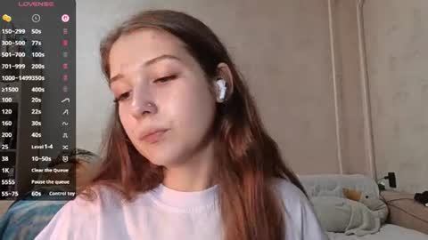 Lina online show from July 31, 2026, 8:19 pm