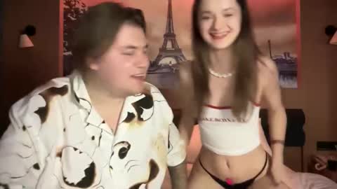 Mileena and Oliver online show from November 13, 2025, 9:47 pm