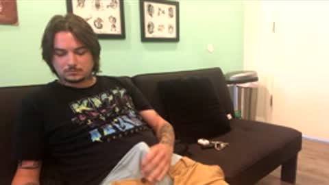 lovelove9915 online show from April 17, 2026, 5:27 pm