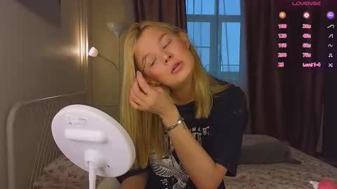 Jenny online show from March 25, 2026, 4:29 am