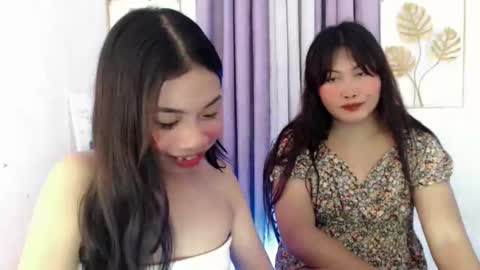 Snapshot of lovely_carmen_intown chatting on October 26, 2025, 8:15 pm lovely_carmen_intown online show from October 26, 2025, 8:15 pm