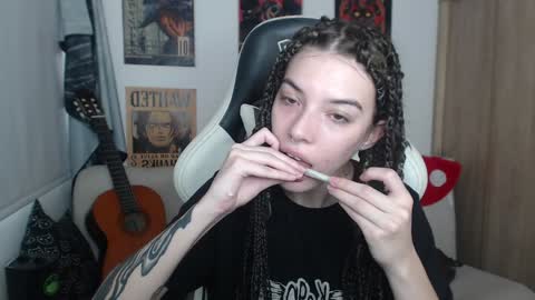 Cassie online show from December 3, 2024, 9:12 pm