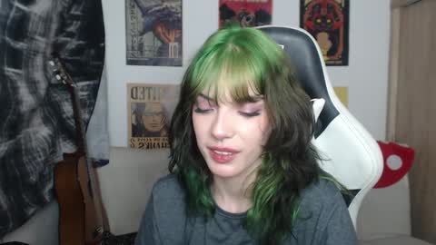Cassie online show from December 7, 2024, 7:49 am