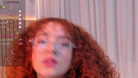 Snapshot of lovely_emma18 chatting on December 11, 2024, 3:05 pm Emma online show from December 11, 2024, 3:05 pm