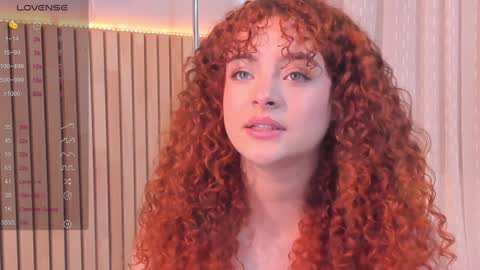 Snapshot of lovely_emma18 chatting on December 12, 2024, 5:15 pm Emma online show from December 12, 2024, 5:15 pm