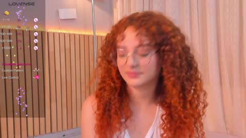 Snapshot of lovely_emma18 chatting on December 13, 2024, 4:49 pm Emma online show from December 13, 2024, 4:49 pm