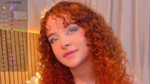 Snapshot of lovely_emma18 chatting on December 19, 2024, 3:08 pm Emma online show from December 19, 2024, 3:08 pm