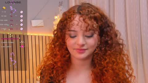 Snapshot of lovely_emma18 chatting on December 19, 2024, 6:12 pm Emma online show from December 19, 2024, 6:12 pm