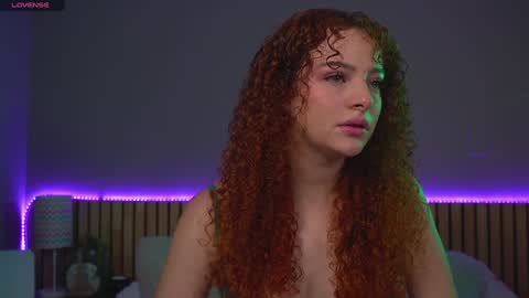Snapshot of lovely_emma18 chatting on January 9, 2025, 12:09 pm Emma online show from January 9, 2025, 12:09 pm