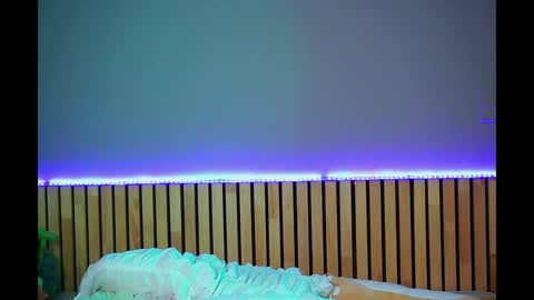 Snapshot of lovely_emma18 chatting on January 13, 2025, 6:16 pm Emma online show from January 13, 2025, 6:16 pm