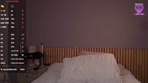 Snapshot of lovely_emma18 chatting on January 23, 2025, 3:22 pm Emma online show from January 23, 2025, 3:22 pm
