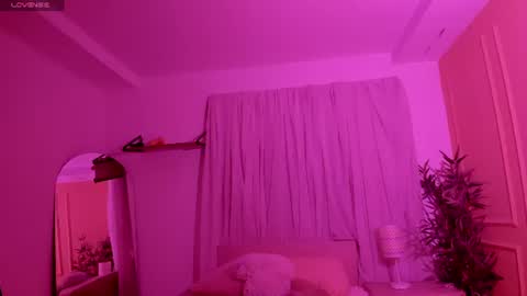 Emma online show from July 14, 2026, 1:06 pm