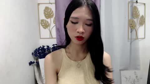 lovely_jasleen online show from May 6, 2026, 9:53 pm