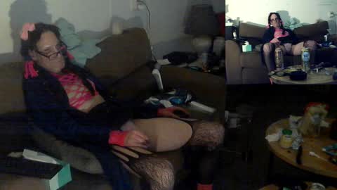 Snapshot of lovely_me165244 chatting on February 10, 2026, 7:12 am mooie man online show from February 10, 2026, 7:12 am