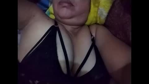 lovely_orchid online show from March 18, 2026, 12:14 am