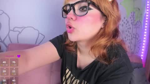 Paris Rose online show from October 15, 2025, 7:08 am
