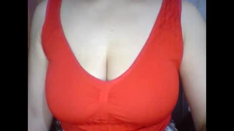 Snapshot of lovely_sweet_girl chatting on February 2, 2025, 8:24 am katrina follow me guys online show from February 2, 2025, 8:24 am